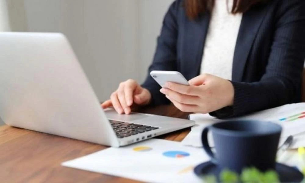 Τηλεργασία: «Σαφάρι» από μικτά κλιμάκια για τον έλεγχο τήρησης του μέτρου